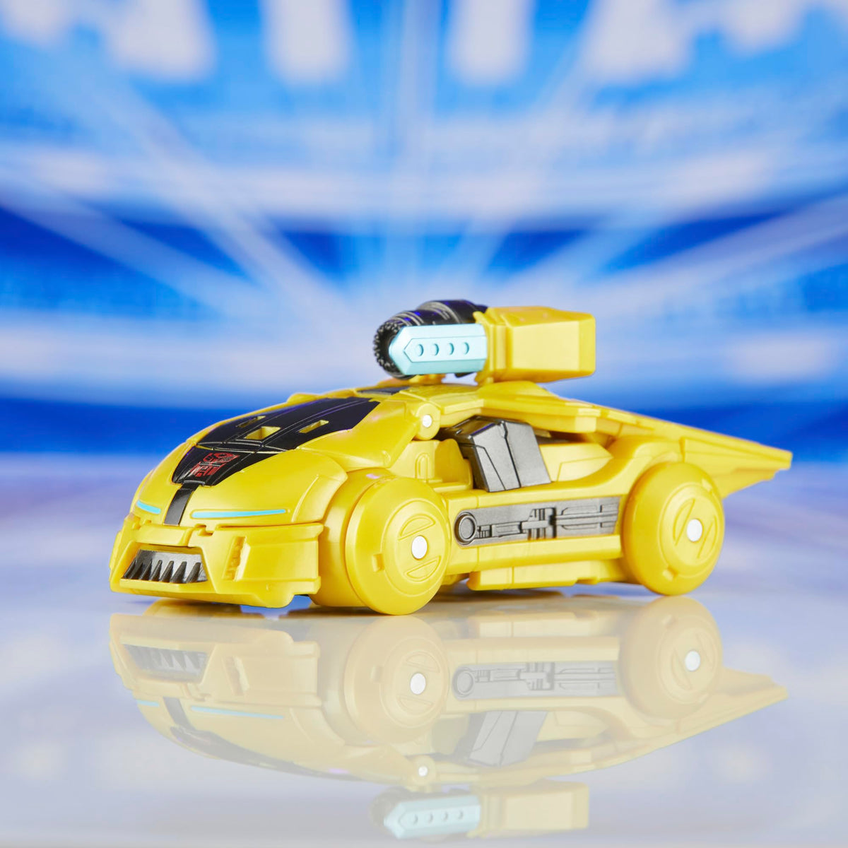 Transformers: One Prime Changer Bumblebee (B-127), 5-Inch Robot Action Figure