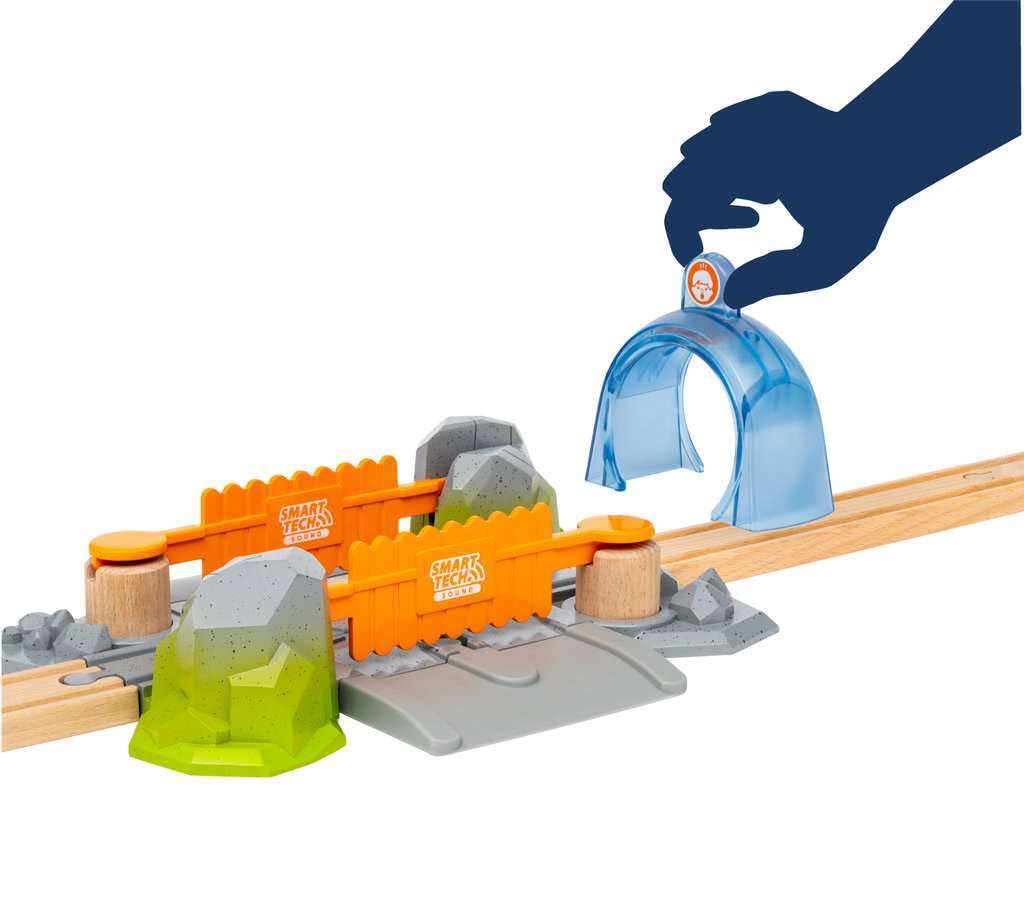BRIO Smart Tech Sound Danger Crossing
