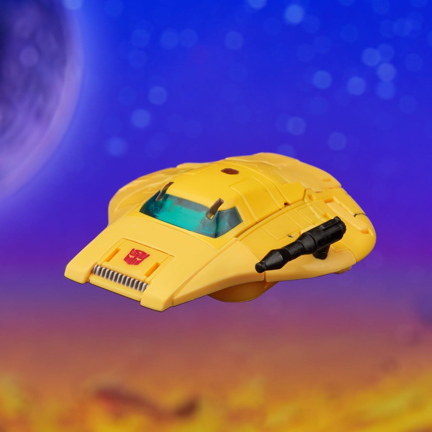 Transformers Legacy Deluxe Class Origin Bumblebee 5.5-inch Converting Action Figure, 8+
