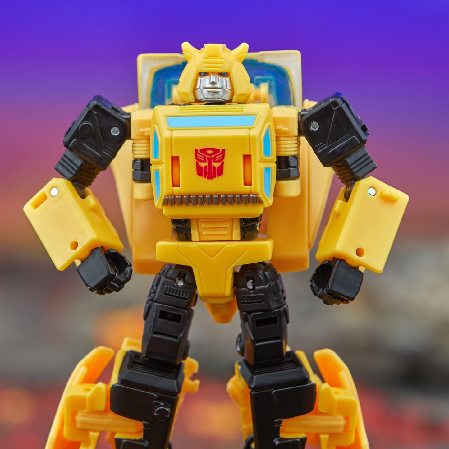 Transformers Legacy Deluxe Class Origin Bumblebee 5.5-inch Converting Action Figure, 8+