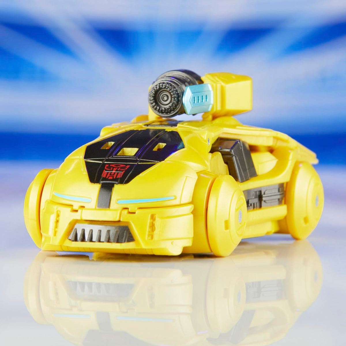 Transformers: One Prime Changer Bumblebee (B-127), 5-Inch Robot Action Figure