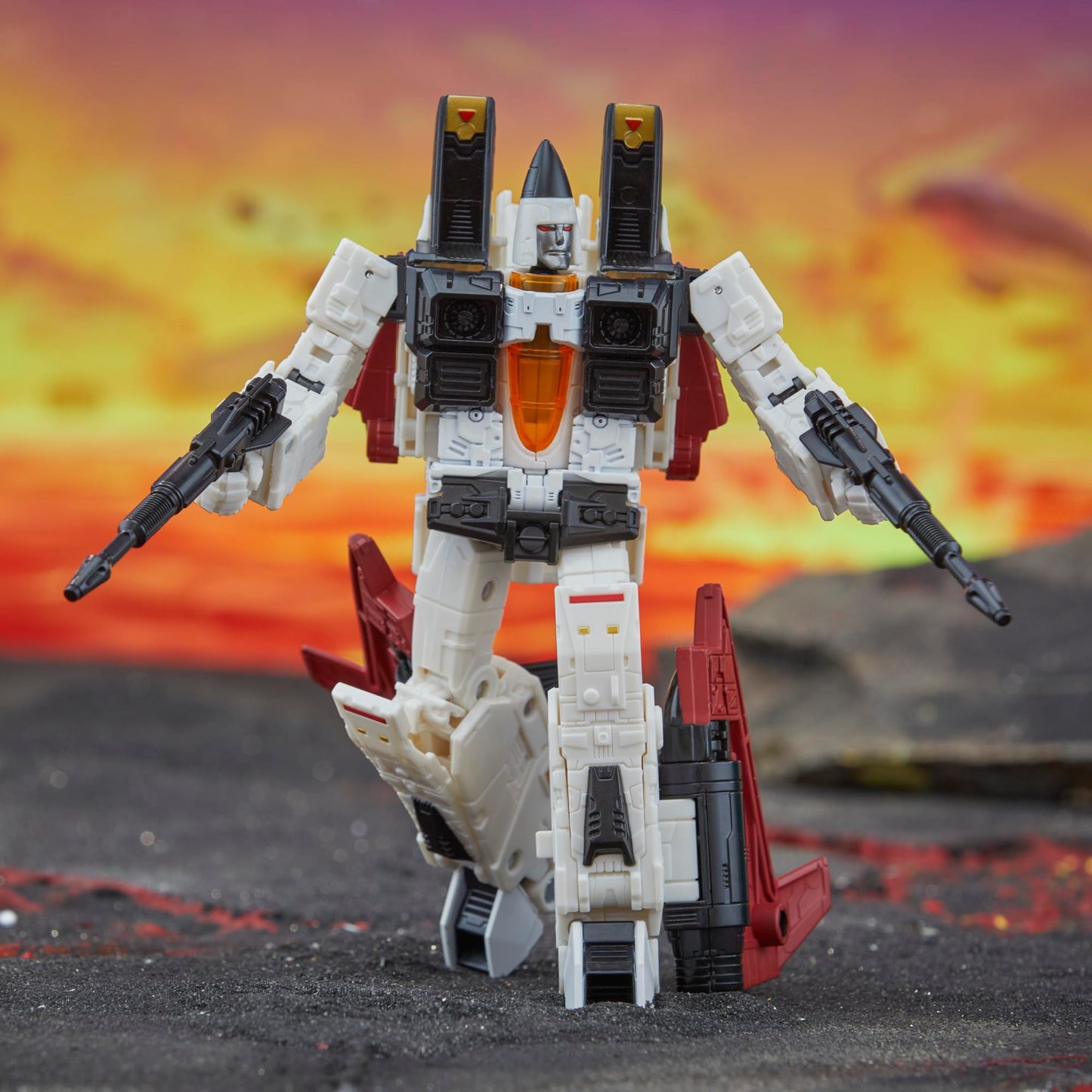 Transformers Legacy United Voyager Class G1 Universe Ramjet, 7-inch Converting Action Figure, for Boys and Girls Ages 8+