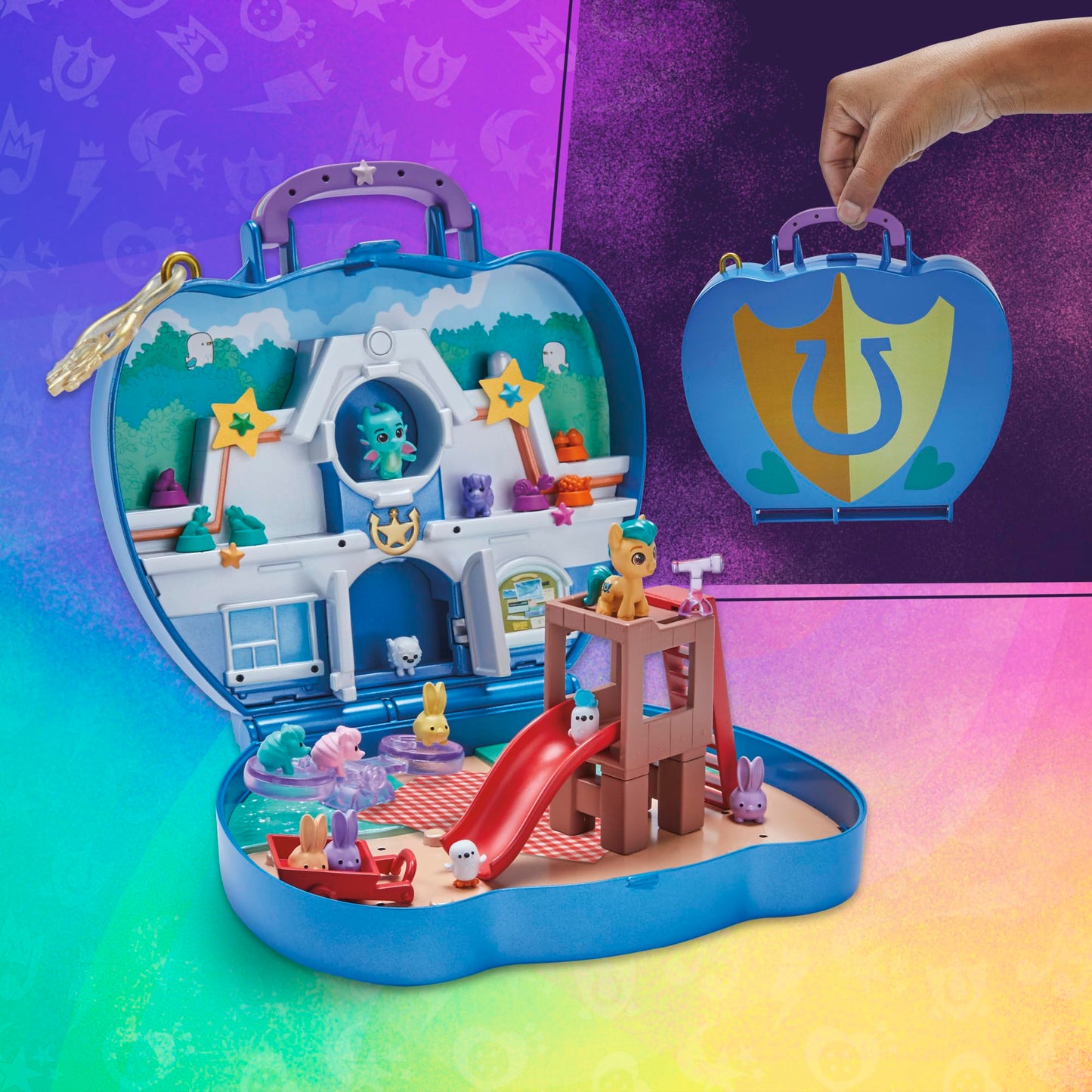 My Little Pony Mini World Magic Compact Creation Zephyr Heights Toy, Buildable Playset with Princess Pipp Petals Pony for Kids Ages 5 and Up