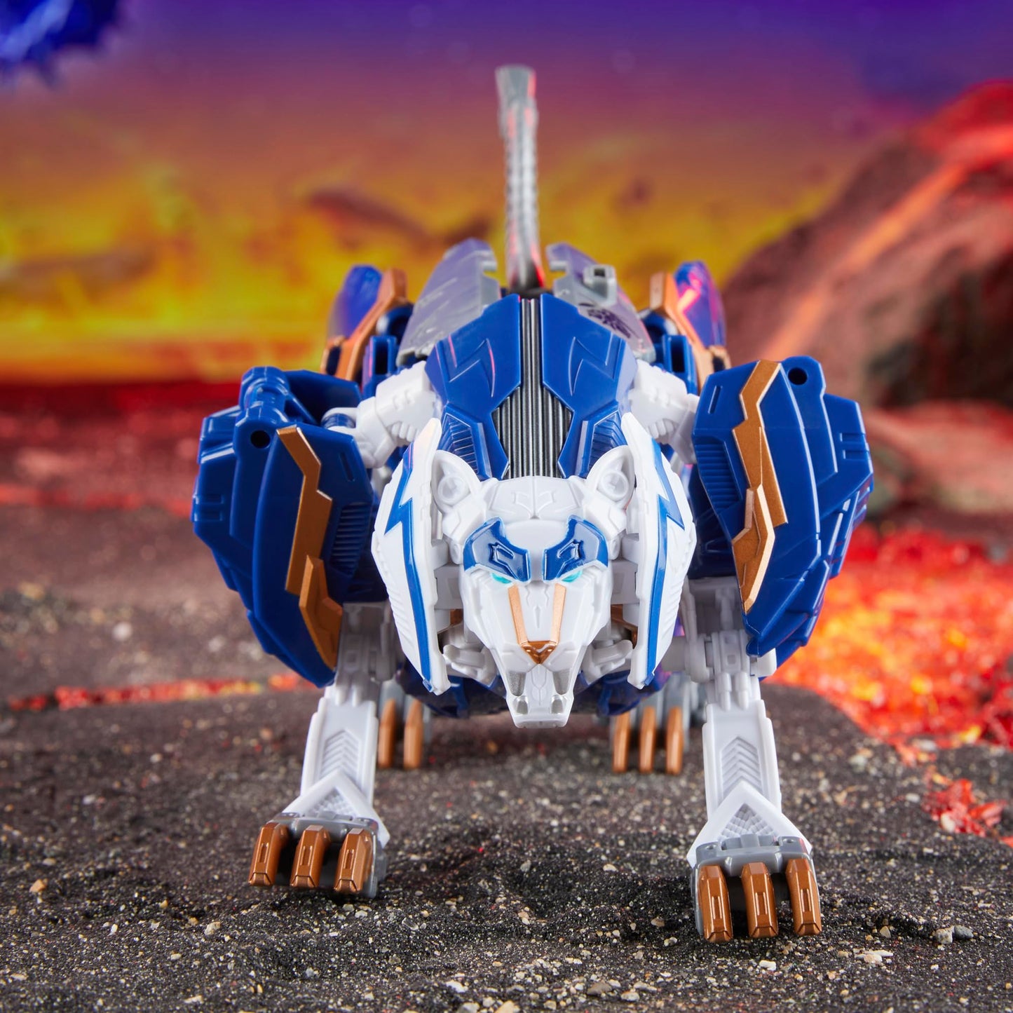 Transformers Legacy United Voyager Class Prime Universe Thundertron, 7-Inch Converting Action Figure, 8+